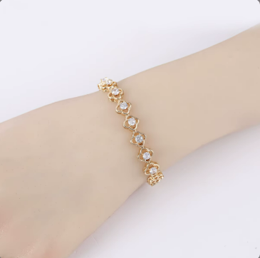 Selah Gold Plated Zirconia Bracelet – Fashion Jewellery with Radiant Detail – 18K Gold Plated, Perfect Gift for Her