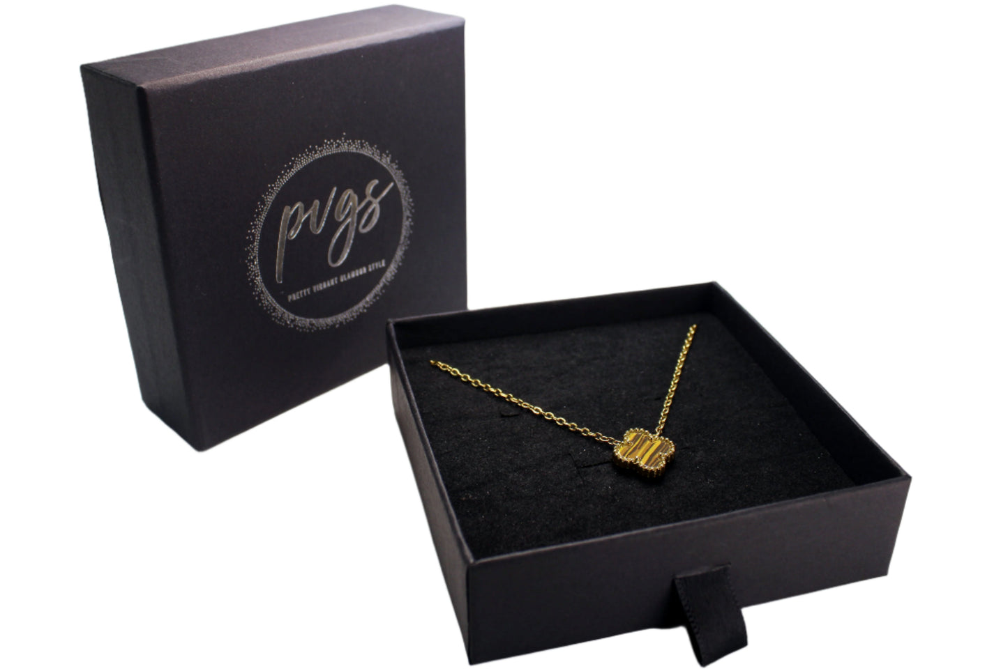 Clover Necklace - Gold Plated Chain with Colourful Shell Pendant – 18K Gold Plated, Perfect Gift for Her