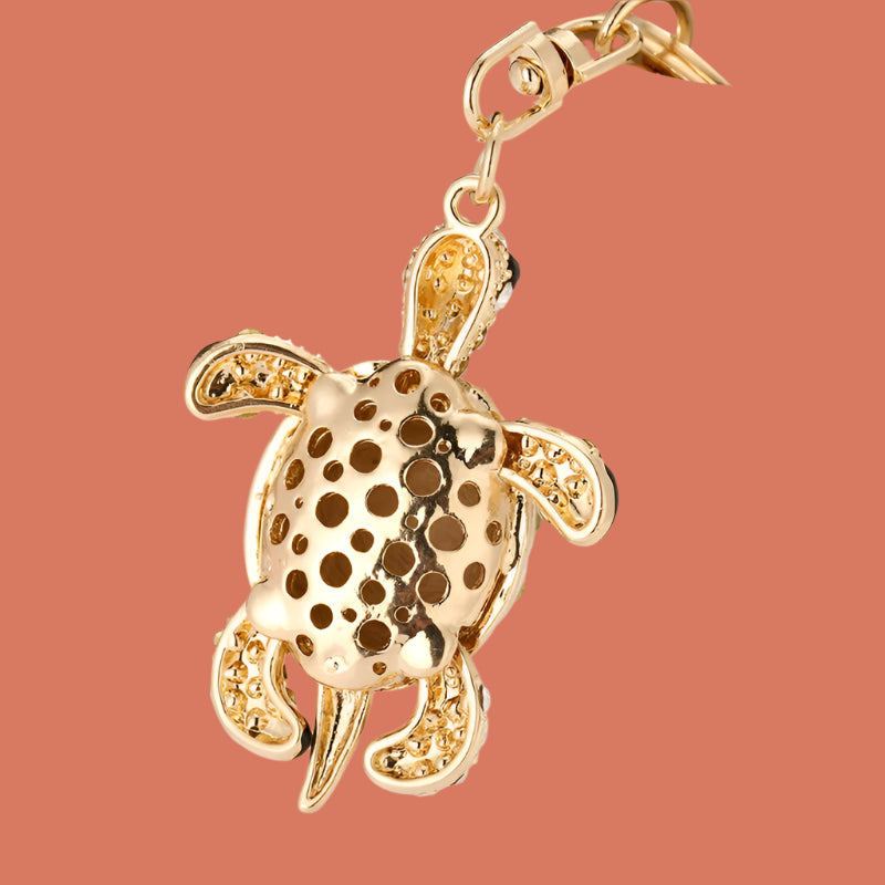 Luxury Crystal Turtle Keychain - Sparkling Rhinestone Marine Animal Charm for Keys & Bags – 18K Gold Plated, Perfect Gift for Her
