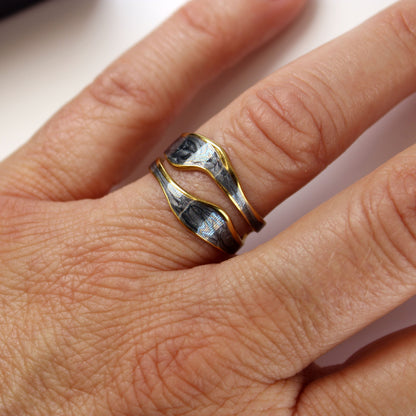 Golden Glow Ring Adjustable Open Design in Stainless Steel 18k Gold Gift Idea