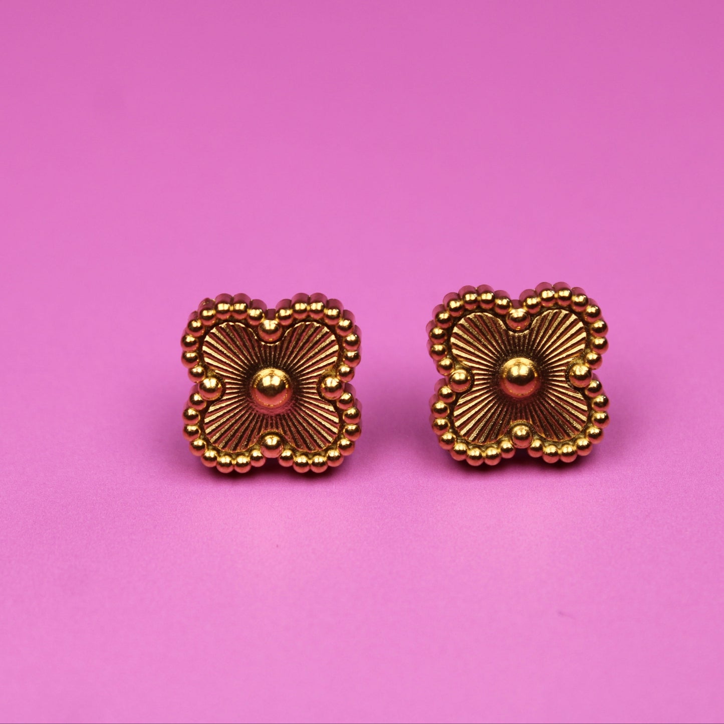Clover Gold Plated Stud Earrings – Waterproof Stainless Steel – 18K Gold Plated, Perfect Gift for Her