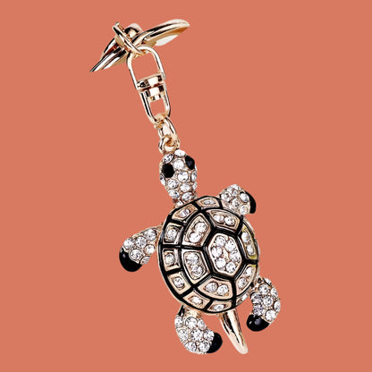 Luxury Crystal Turtle Keychain - Sparkling Rhinestone Marine Animal Charm for Keys & Bags – 18K Gold Plated, Perfect Gift for Her